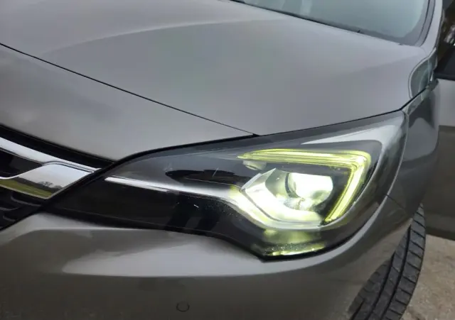 OPEL Astra 1.4 Turbo 120 Jahre