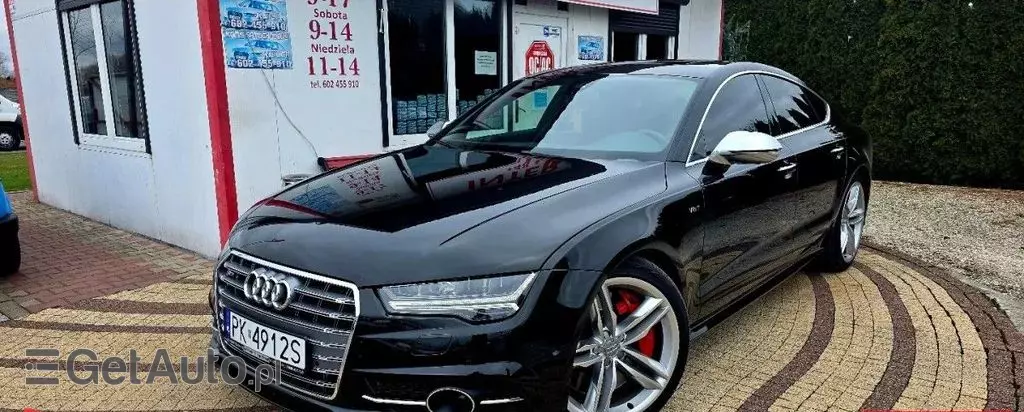 AUDI S7 