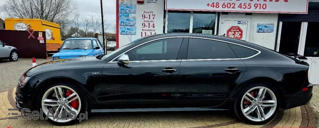 AUDI S7 