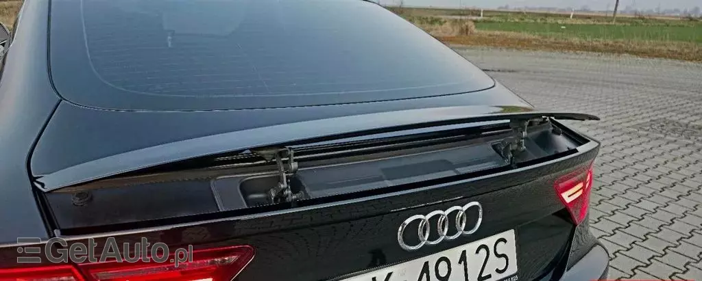 AUDI S7 