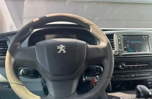 PEUGEOT Expert 