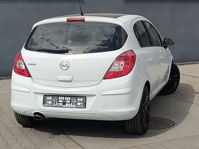OPEL Corsa Enjoy