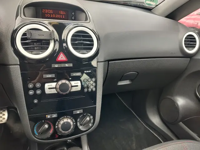OPEL Corsa Enjoy