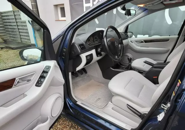 MERCEDES-BENZ Klasa A 