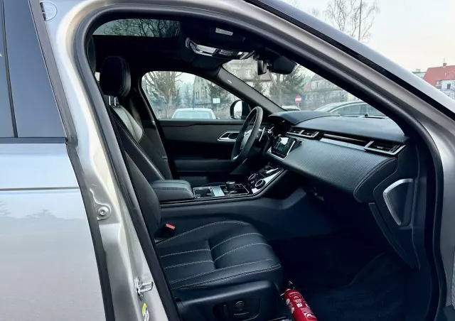 LAND ROVER Range Rover Velar 2.0 SD4 R-Dynamic HSE