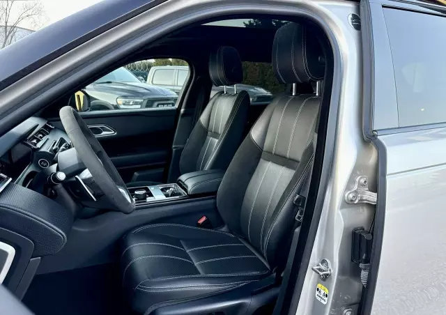 LAND ROVER Range Rover Velar 2.0 SD4 R-Dynamic HSE