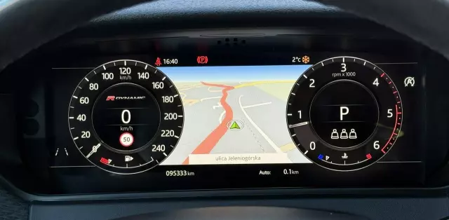 LAND ROVER Range Rover Velar 2.0 SD4 R-Dynamic HSE