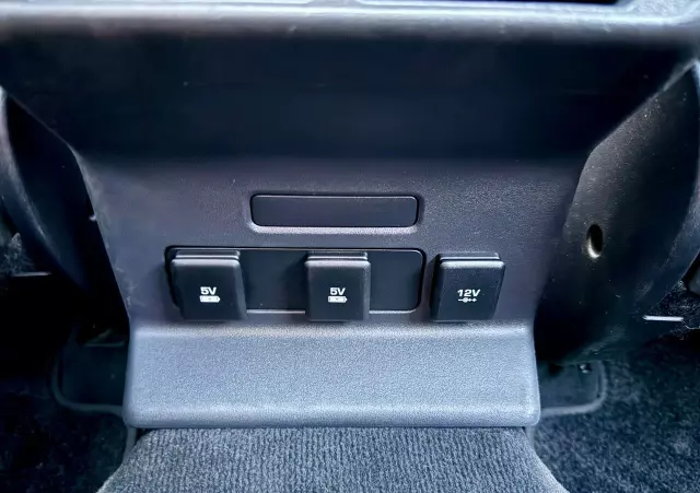 LAND ROVER Range Rover Velar 2.0 SD4 R-Dynamic HSE