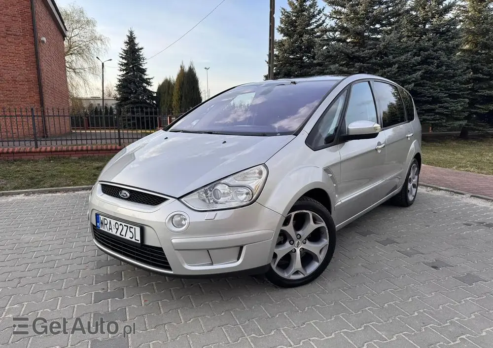 FORD S-Max 2.0 TDCi DPF Titanium