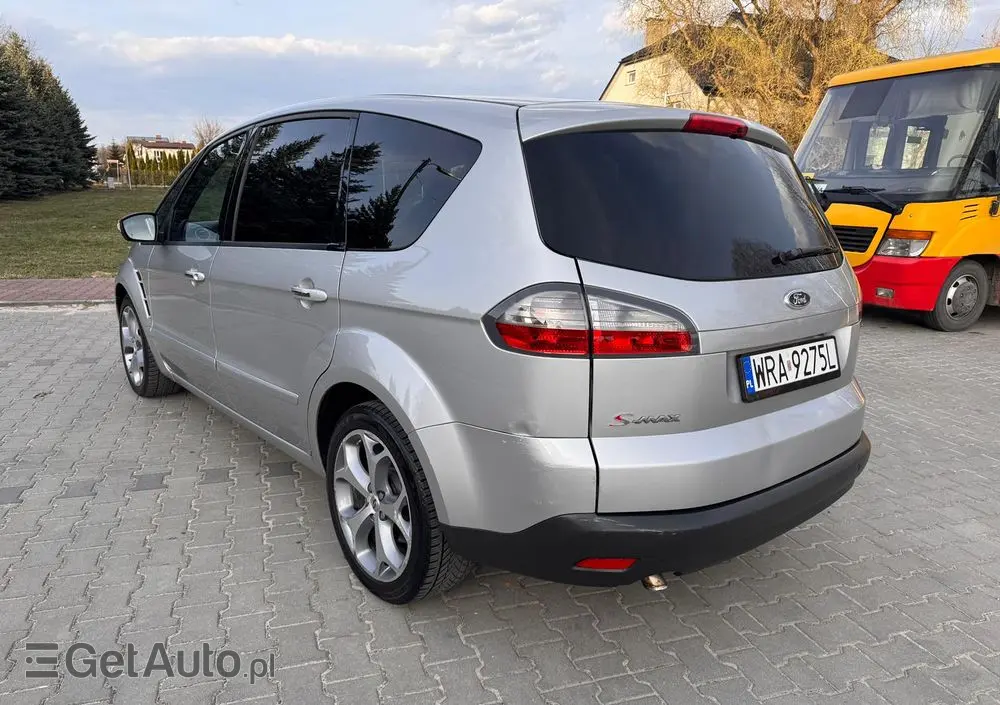 FORD S-Max 2.0 TDCi DPF Titanium