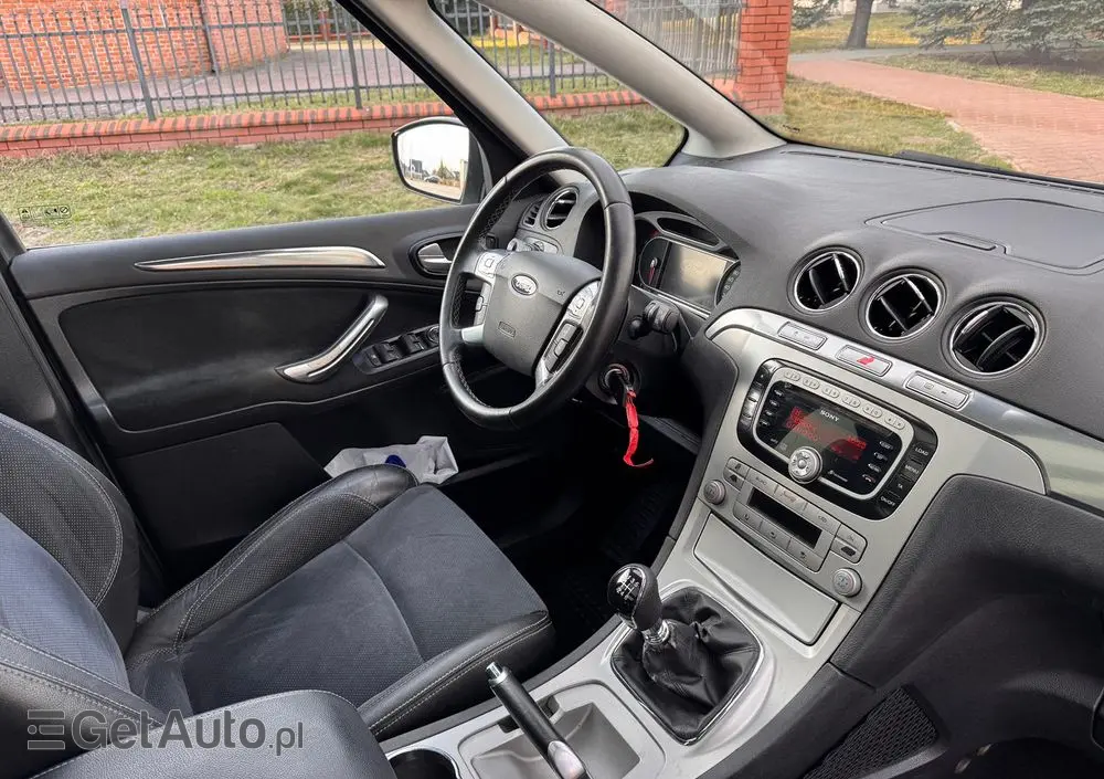 FORD S-Max 2.0 TDCi DPF Titanium