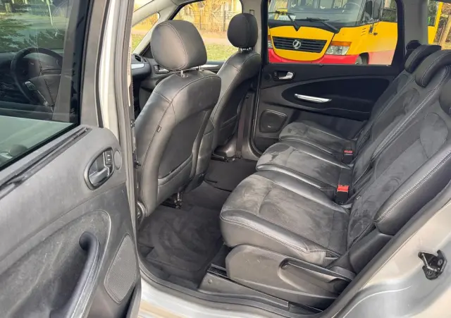 FORD S-Max 2.0 TDCi DPF Titanium