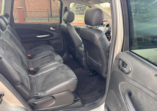 FORD S-Max 2.0 TDCi DPF Titanium