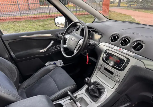 FORD S-Max 2.0 TDCi DPF Titanium