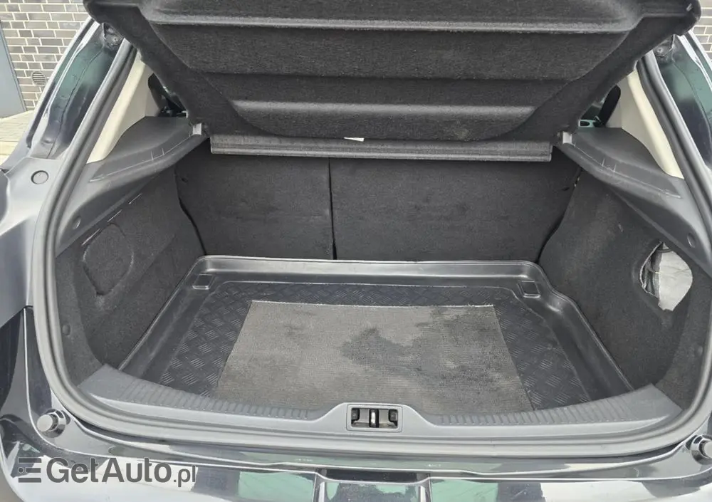 RENAULT Megane 1.4 16V TCE Expression