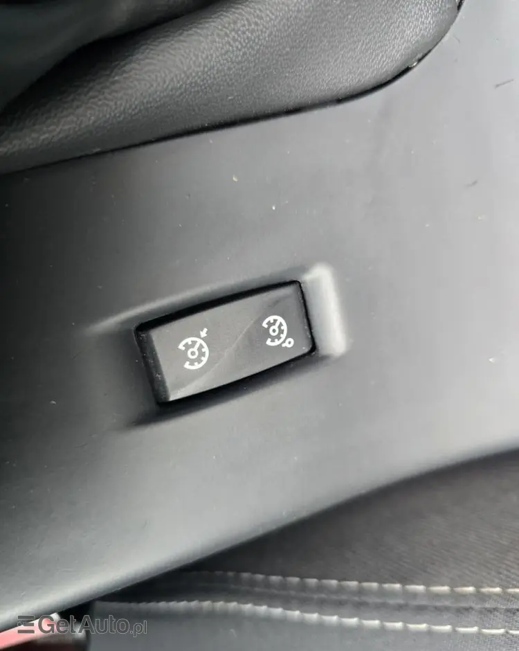 RENAULT Megane 1.4 16V TCE Expression