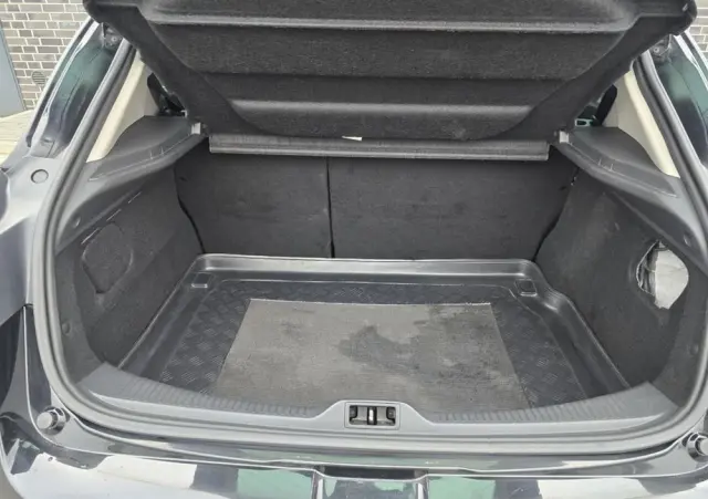 RENAULT Megane 1.4 16V TCE Expression