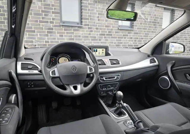 RENAULT Megane 1.4 16V TCE Expression