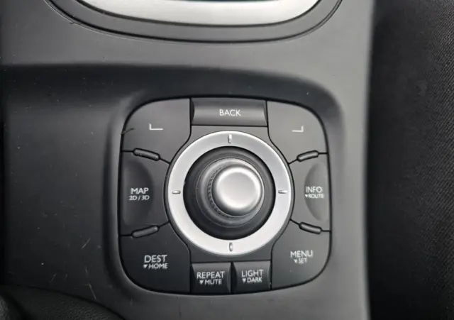 RENAULT Megane 1.4 16V TCE Expression