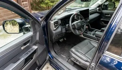 TOYOTA Tundra 