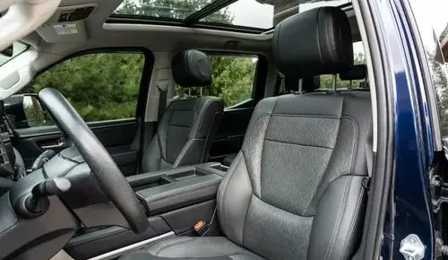 TOYOTA Tundra 