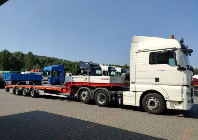 EMTECH Ład-33.3 tony 3osie Tylna oś skrętna Przednia Podnoszona 