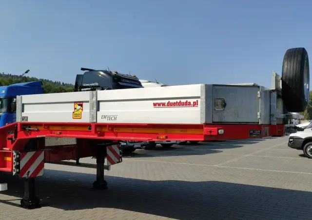 EMTECH Ład-33.3 tony 3osie Tylna oś skrętna Przednia Podnoszona 