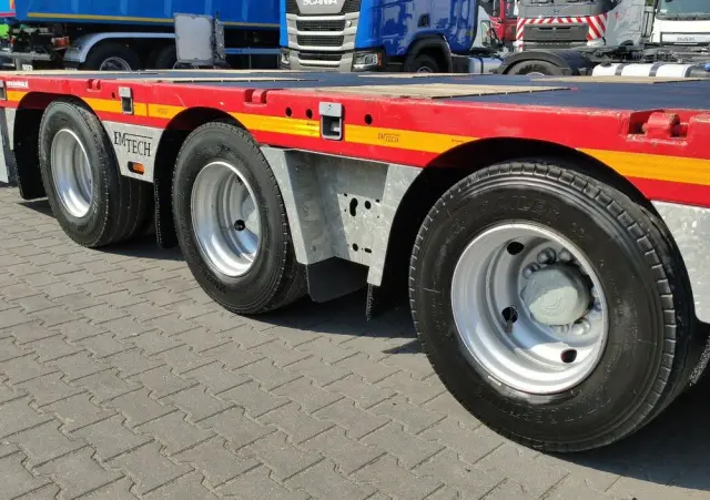 EMTECH Ład-33.3 tony 3osie Tylna oś skrętna Przednia Podnoszona 