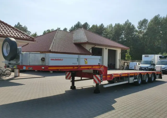 EMTECH Ład-33.3 tony 3osie Tylna oś skrętna Przednia Podnoszona 