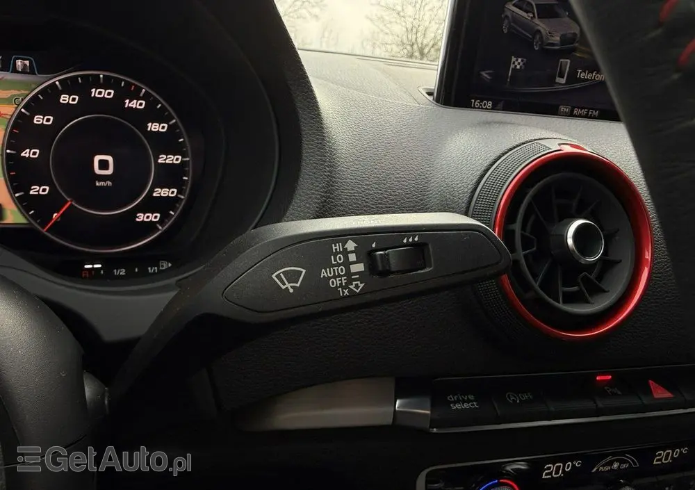AUDI S3 