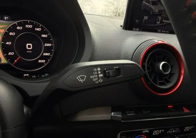 AUDI S3 