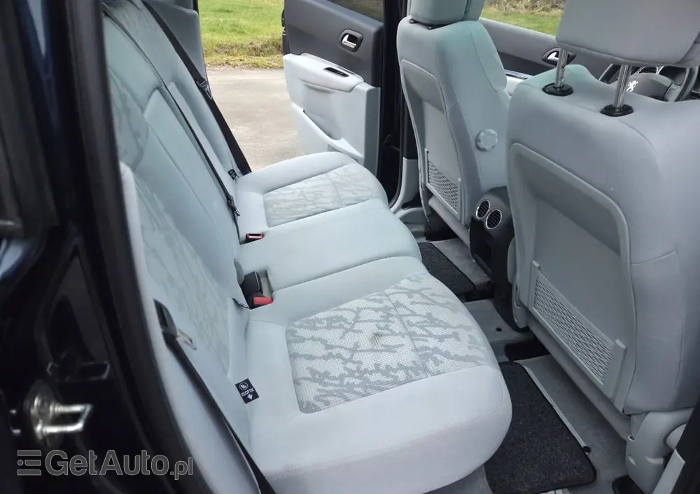 PEUGEOT 3008 1.6 Active