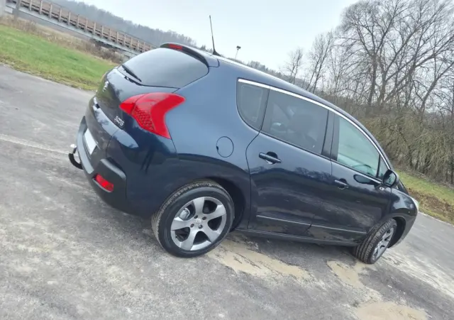 PEUGEOT 3008 1.6 Active