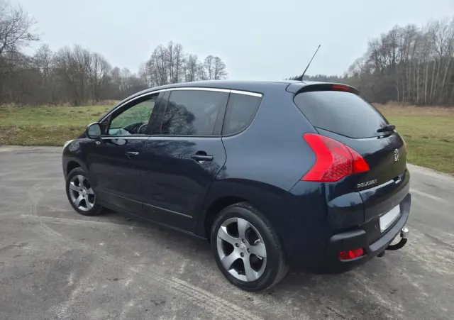PEUGEOT 3008 1.6 Active