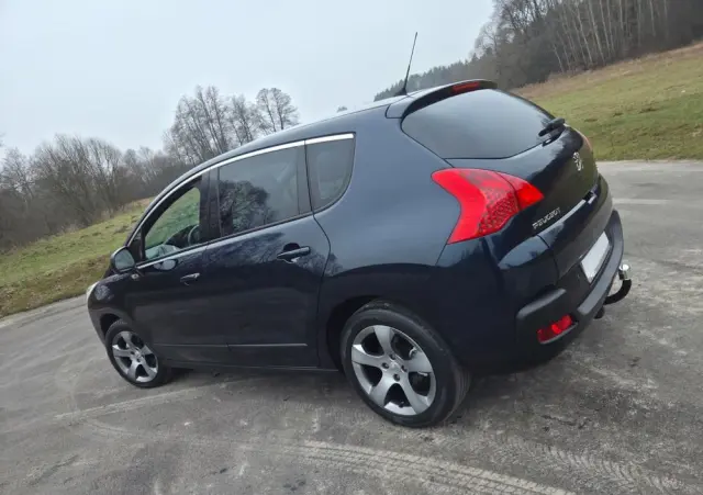 PEUGEOT 3008 1.6 Active