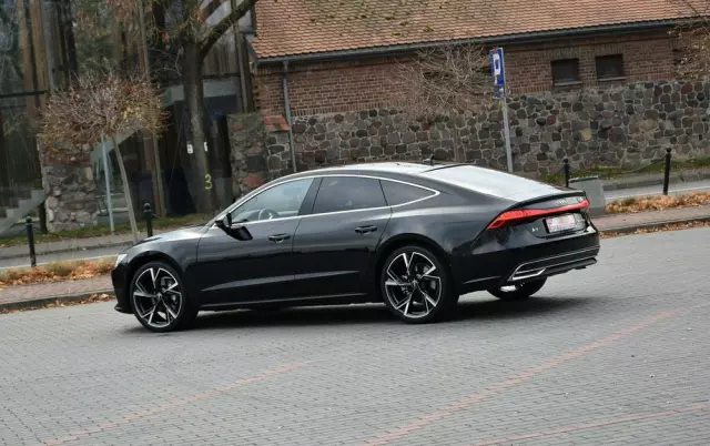 AUDI A7 
