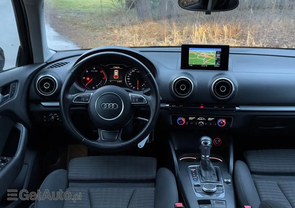 AUDI A3 Sportback 1.6 TDI (clean diesel) S tronic S line Sportpaket