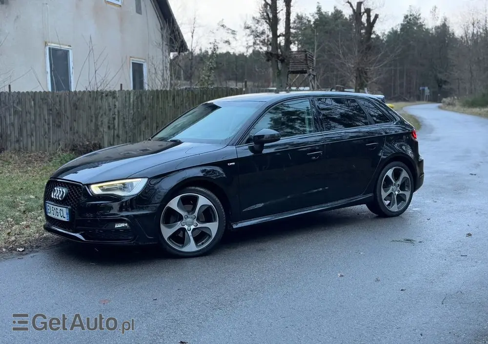 AUDI A3 Sportback 1.6 TDI (clean diesel) S tronic S line Sportpaket