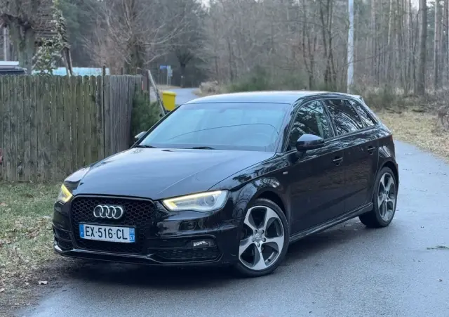 AUDI A3 Sportback 1.6 TDI (clean diesel) S tronic S line Sportpaket