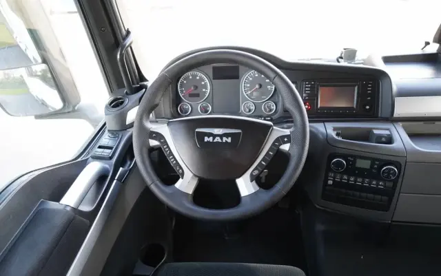 MAN TGX 18. 440 / XLX / STANDARD / 2016 ROK / PO KONTRAKCIE SERWISOWYM 