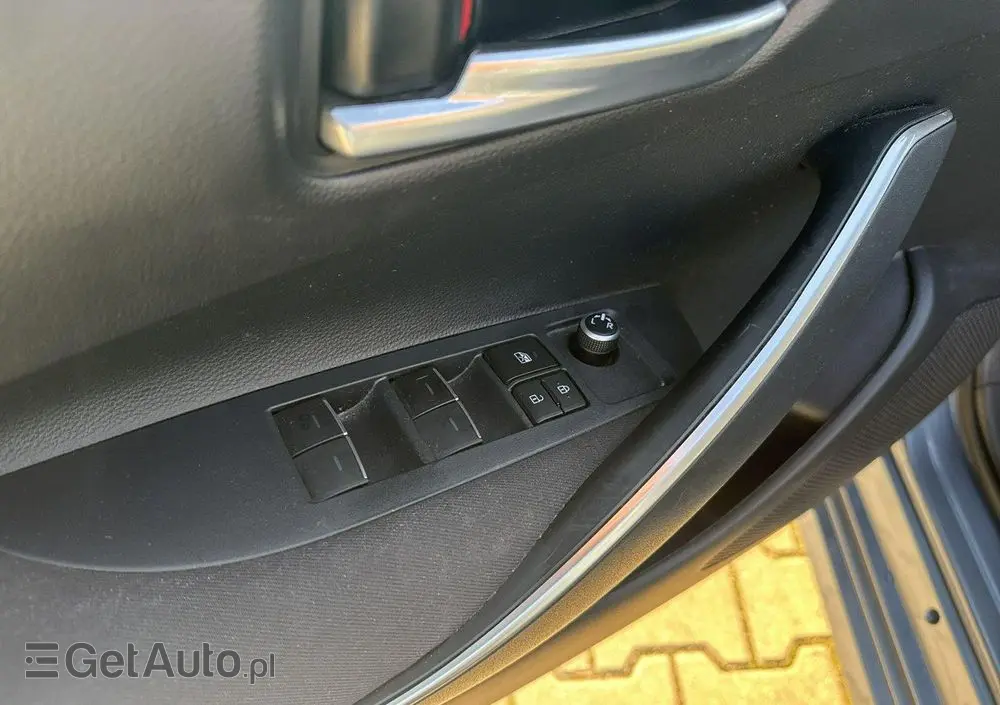 TOYOTA Corolla 1.5 Comfort MS