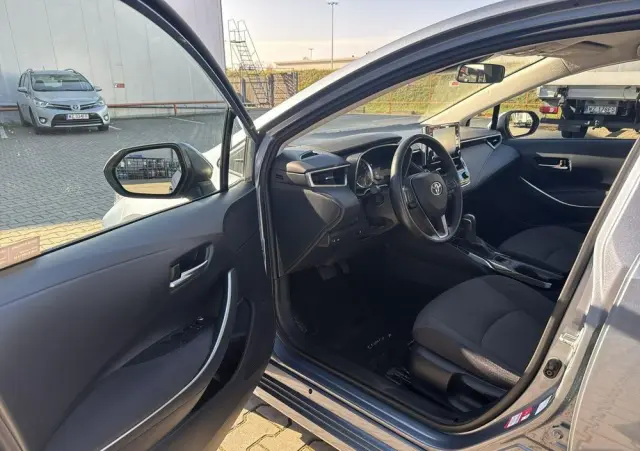 TOYOTA Corolla 1.5 Comfort MS