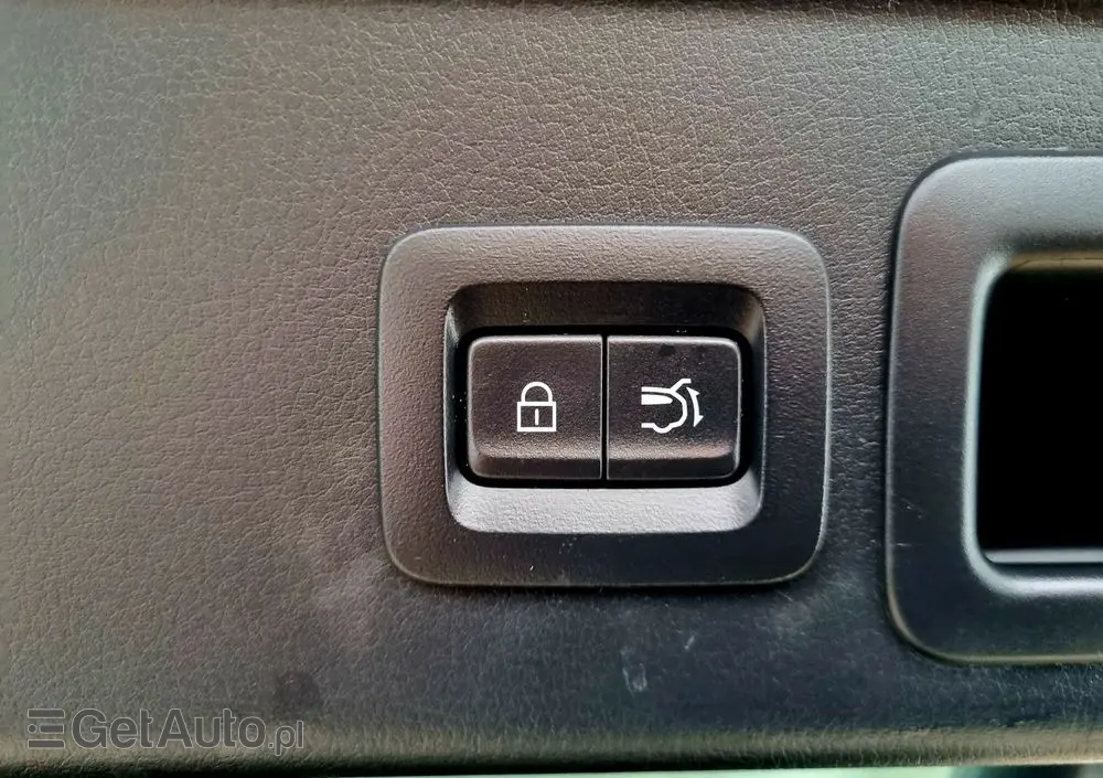 MAZDA CX-30 E-SKYACTIV-G 2.0 M HYBRID DRIVE HOMURA