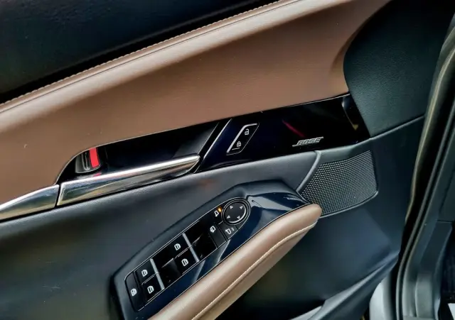 MAZDA CX-30 E-SKYACTIV-G 2.0 M HYBRID DRIVE HOMURA