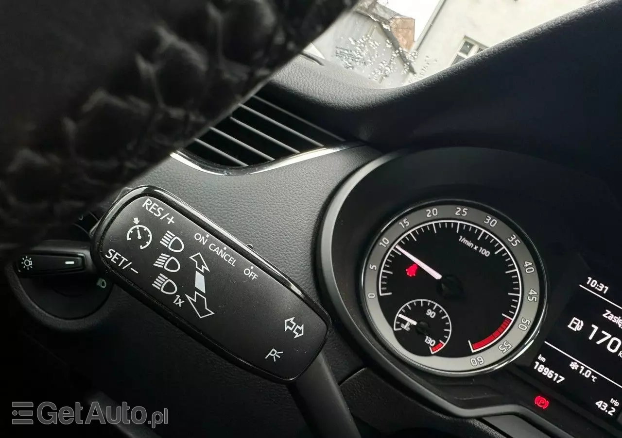 SKODA Octavia 1.6 TDI SCR Style DSG
