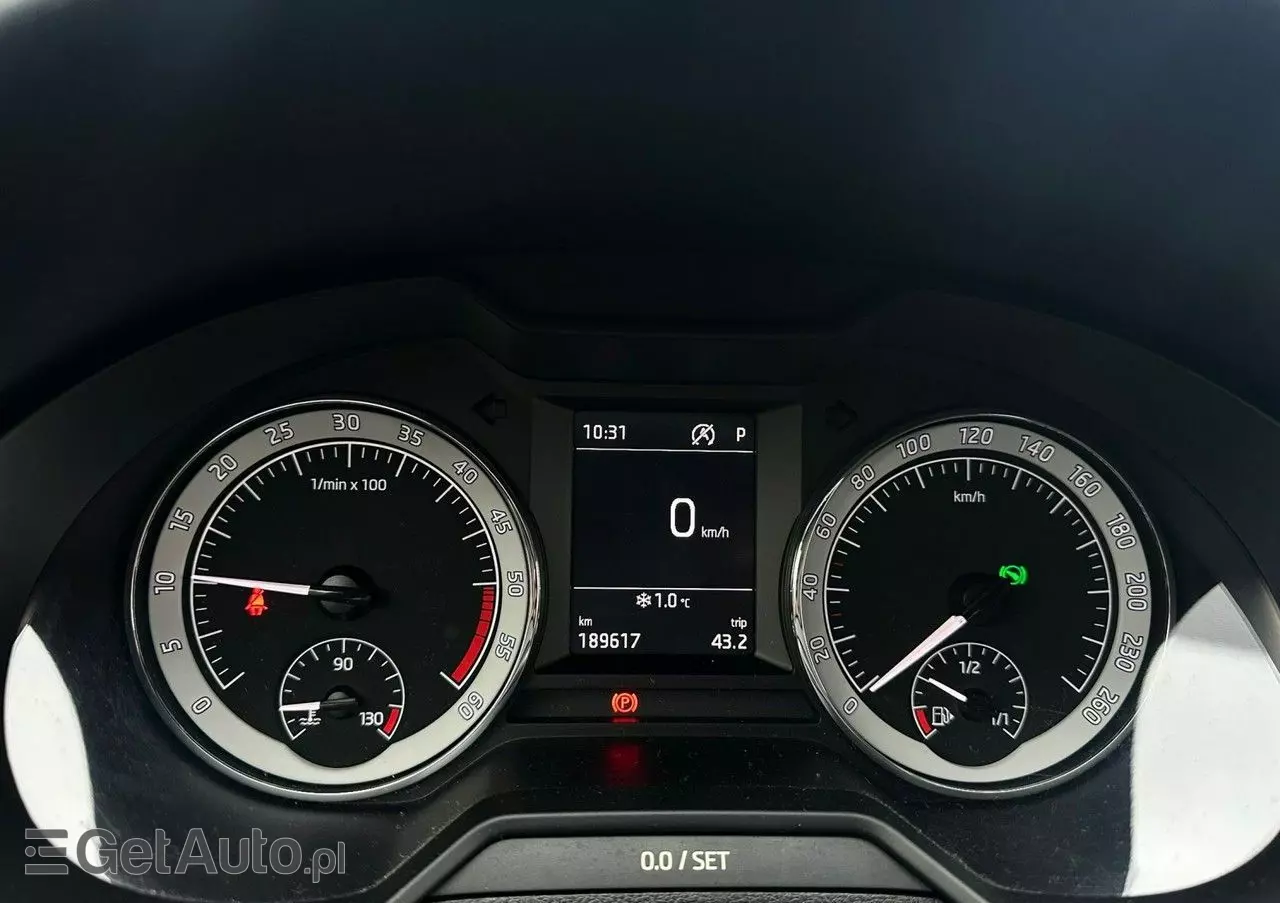 SKODA Octavia 1.6 TDI SCR Style DSG