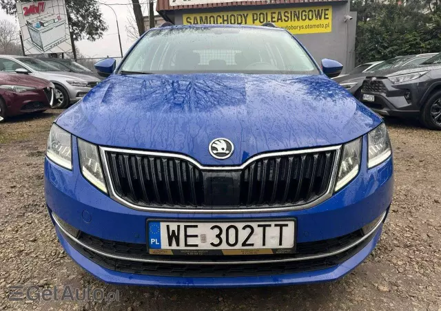 SKODA Octavia 1.6 TDI SCR Style DSG