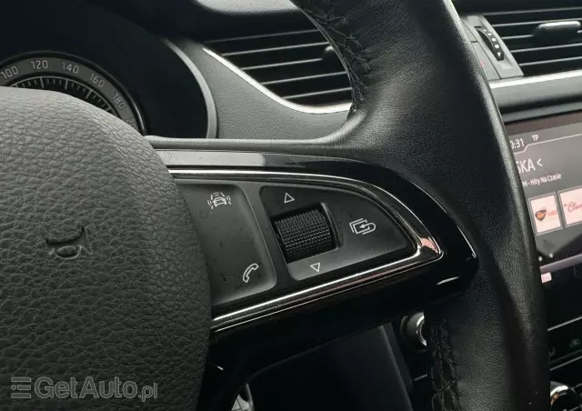 SKODA Octavia 1.6 TDI SCR Style DSG