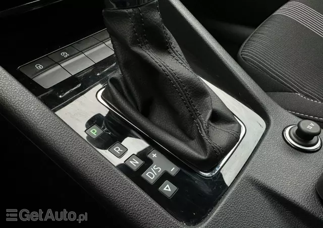 SKODA Octavia 1.6 TDI SCR Style DSG