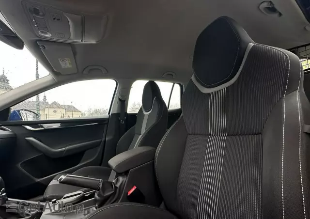 SKODA Octavia 1.6 TDI SCR Style DSG